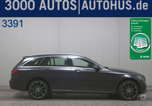 Mercedes-Benz C 300, 2020