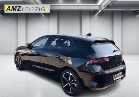 Opel Astra, 2024