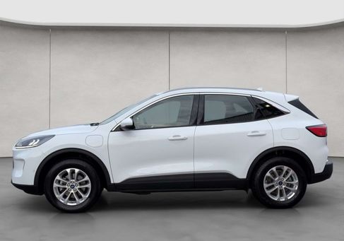 Ford Kuga, 2022