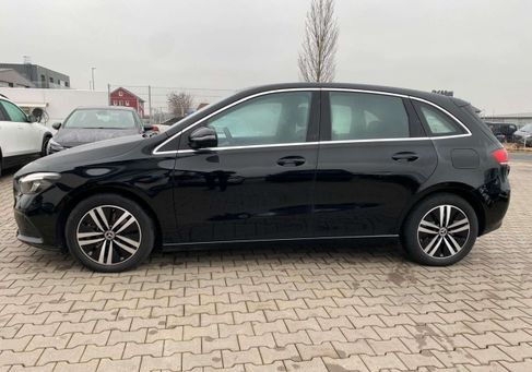 Mercedes-Benz B 250, 2021