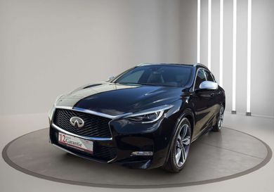 Infiniti Q30, 2017