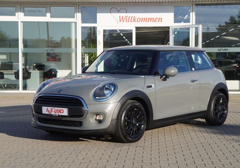 MINI ONE, 2018