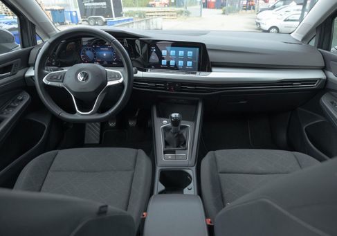 Volkswagen Golf, 2022 2