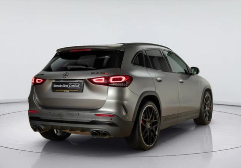 Mercedes-Benz GLA 45 AMG, 2022