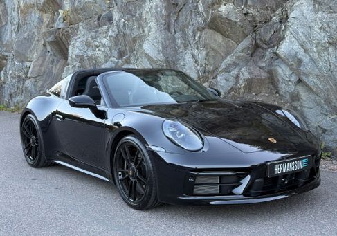 Porsche 911, 2024
