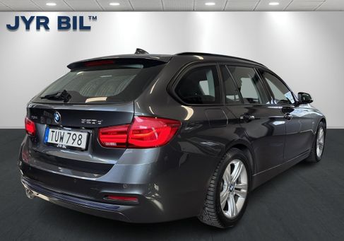 BMW 320, 2016