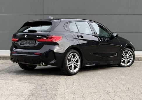 BMW 120, 2022 2