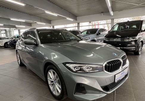 BMW 318, 2022