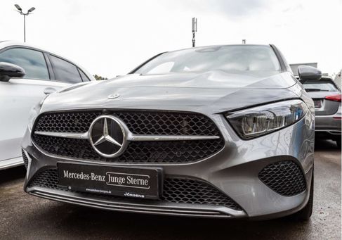 Mercedes-Benz A 180, 2025