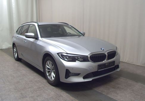 BMW 318, 2021