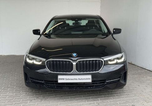 BMW 530, 2021