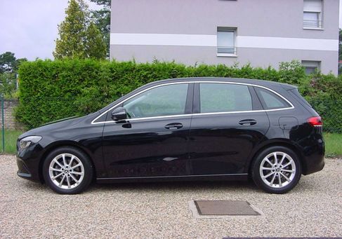 Mercedes-Benz B 180, 2021