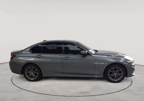BMW 318, 2023 3