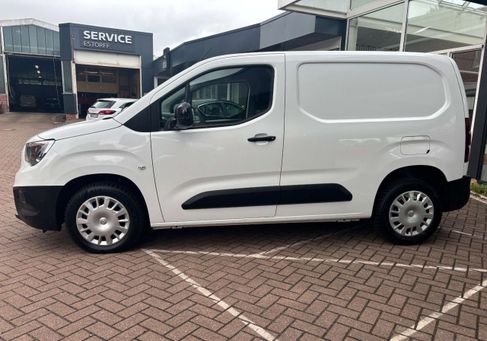 Opel Combo, 2021 3