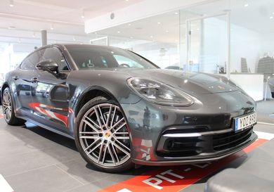 Porsche Panamera, 2018