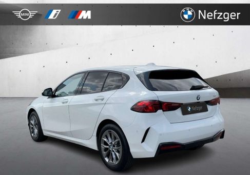 BMW 120, 2025