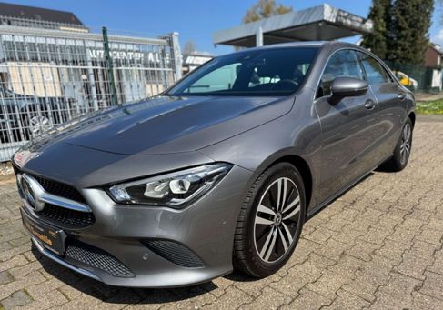 Mercedes-Benz CLA 180, 2021