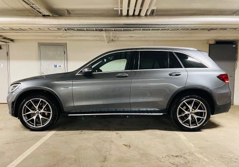 Mercedes-Benz GLC 300, 2021