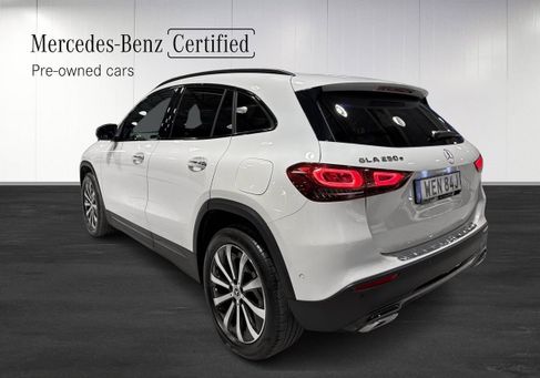 Mercedes-Benz GLA 250, 2023