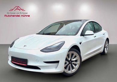 Tesla Model 3, 2022
