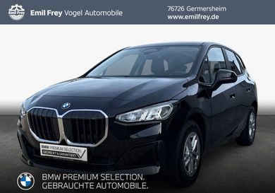 BMW 216, 2023