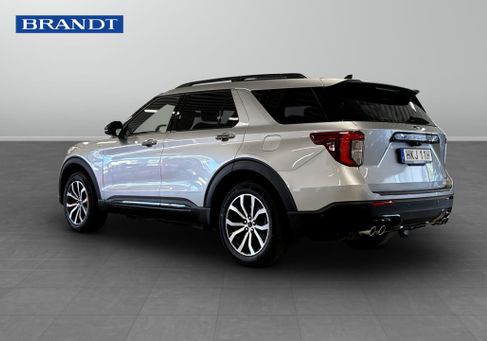 Ford Explorer, 2022