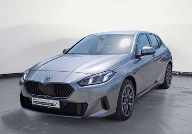 BMW 120, 2025