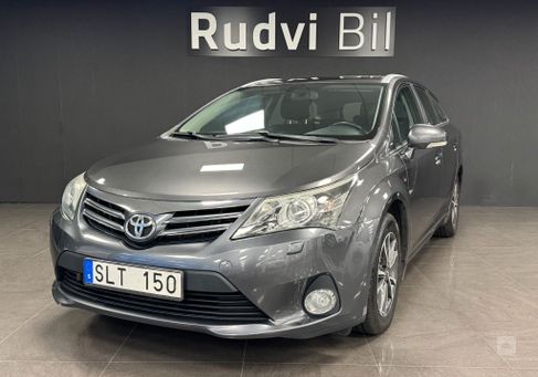 Toyota Avensis, 2012