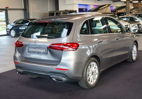 Mercedes-Benz B 220, 2019