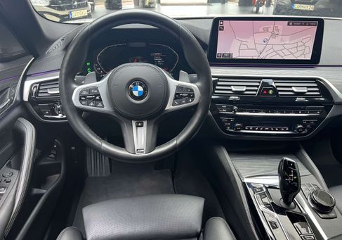 BMW 530, 2020