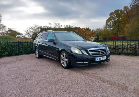 Mercedes-Benz E 350, 2011