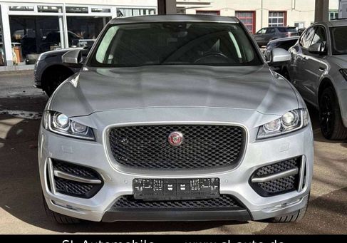 Jaguar F-Pace, 2019