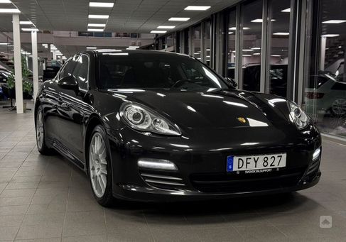 Porsche Panamera, 2010