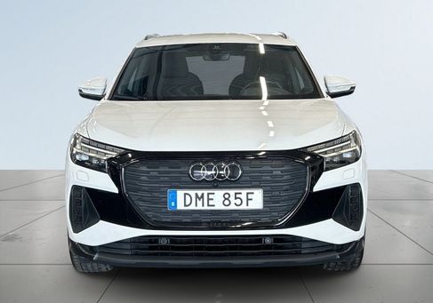Audi Q4, 2022
