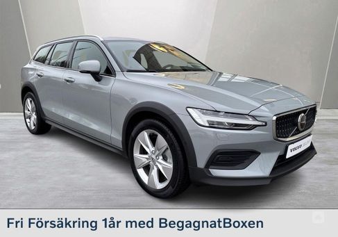 Volvo V60 Cross Country, 2024