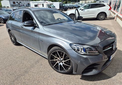 Mercedes-Benz C 300, 2021