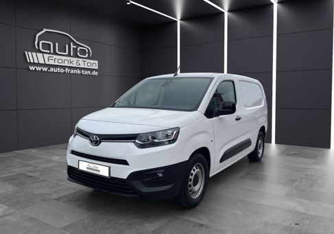 Toyota Proace, 2022