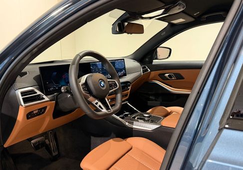 BMW 330, 2026 3