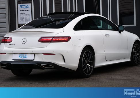 Mercedes-Benz E 300, 2021