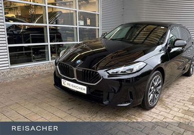 BMW 120, 2025