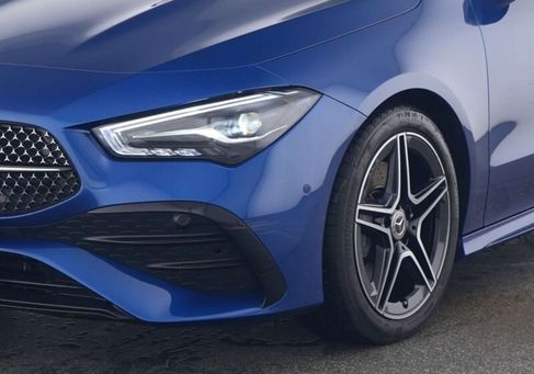 Mercedes-Benz CLA 200, 2025