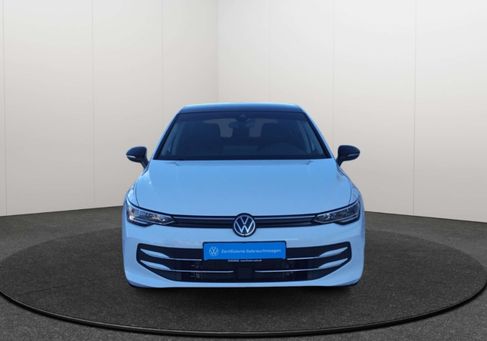 Volkswagen Golf, 2025 2