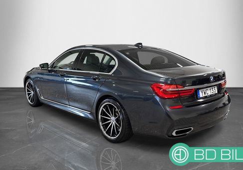 BMW 740, 2018