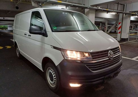 Volkswagen T6 Transporter, 2021