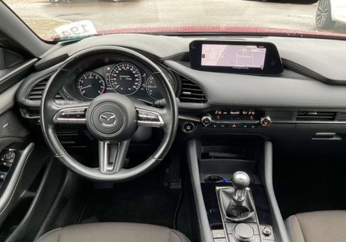 Mazda 3, 2022
