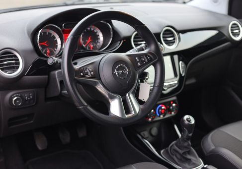 Opel Adam, 2016