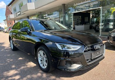 Audi A4, 2022