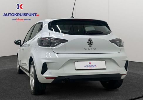 Renault Clio, 2024 3