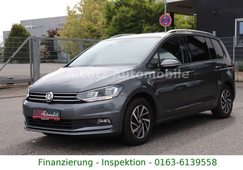 Volkswagen Touran, 2019 3