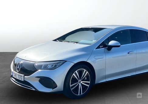 Mercedes-Benz EQE, 2022